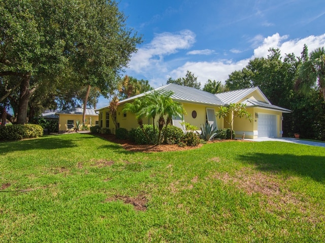 Listing photo 3 for 708 Wimbrow Dr, Sebastian FL 32958