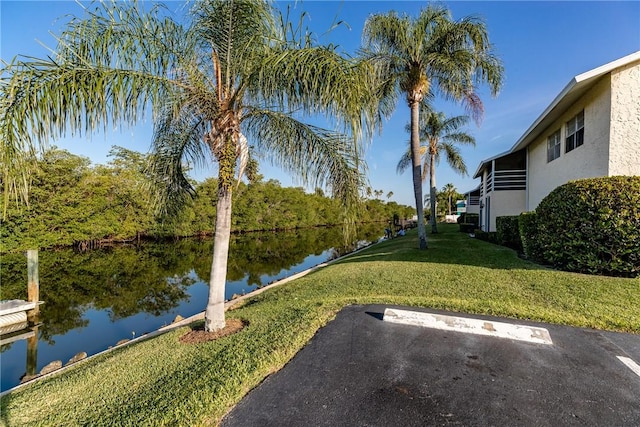 1845 Robalo Dr Unit 101D, Vero Beach, FL 32960 - view of green lawn with a water view