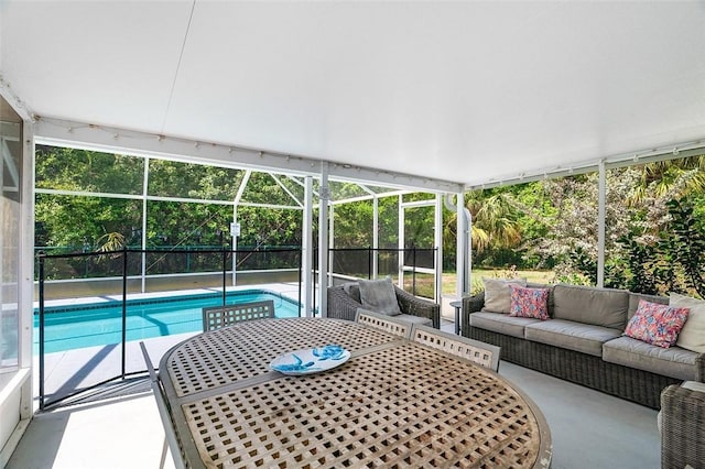 view of sunroom / solarium