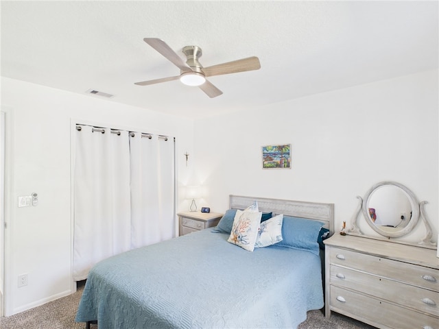 7965 105th Ave, Vero Beach, FL 32967 - carpeted bedroom featuring baseboards and ceiling fan