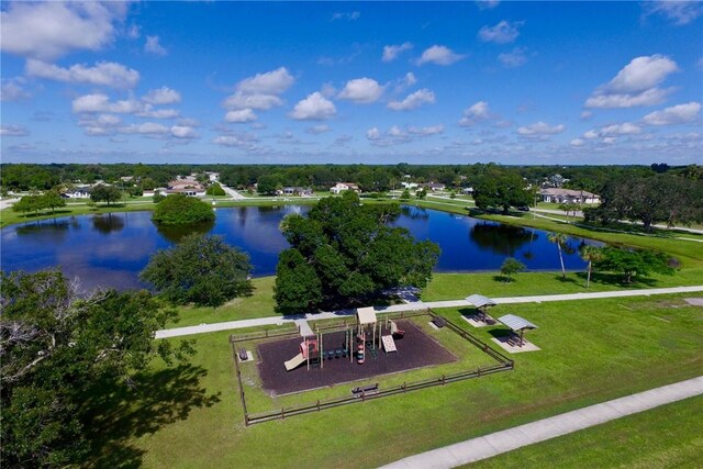 bird's eye view featuring a water view