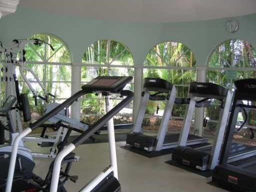 620 E Lake Jasmine Cir Unit 102, Vero Beach, FL 32962 - workout area featuring plenty of natural light
