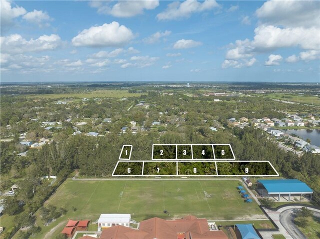 6045 6th St, Vero Beach, FL 32968