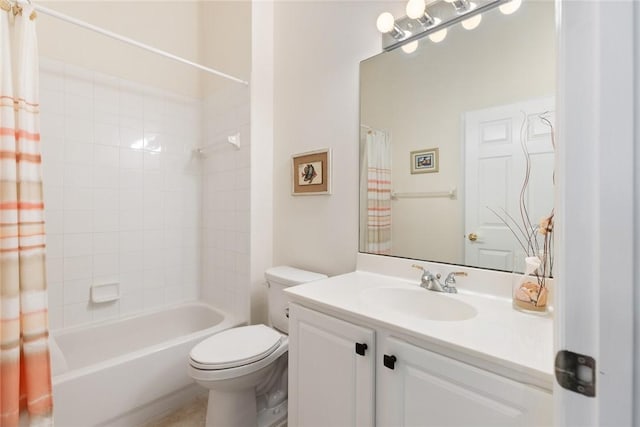 full bathroom with shower / bath combination with curtain, vanity, and toilet