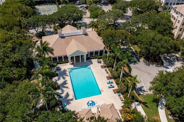 601 N Swim Club Dr Unit 3A, Vero Beach, FL 32963 - view of subject property featuring a pool