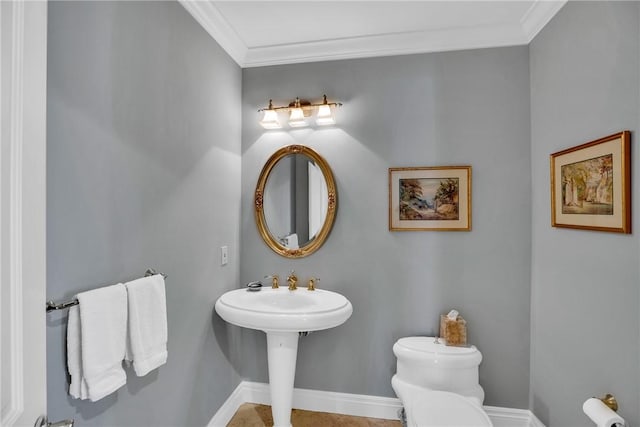 601 N Swim Club Dr Unit 3A, Vero Beach, FL 32963 - bathroom featuring crown molding