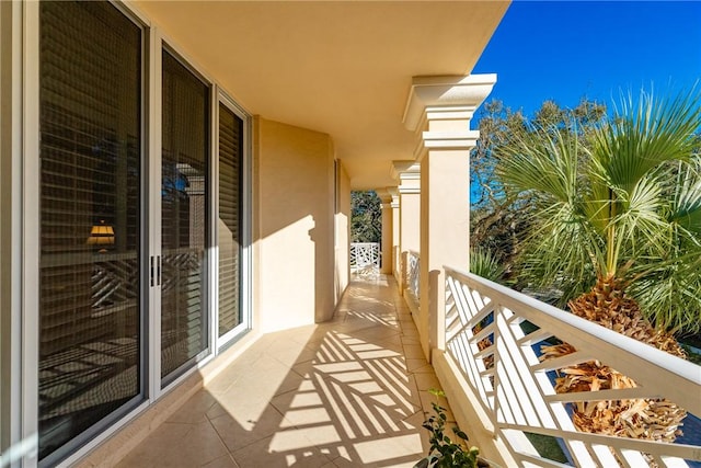 601 N Swim Club Dr Unit 3A, Vero Beach, FL 32963 - view of balcony