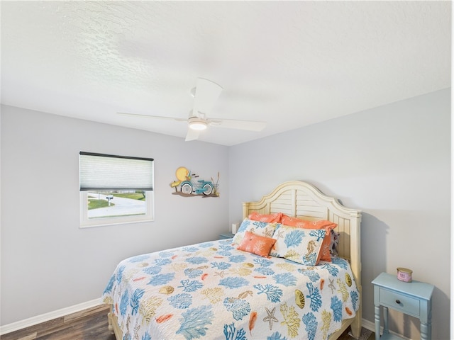 249 Columbus St, Sebastian, FL 32958 - bedroom featuring dark wood finished floors, baseboards, and ceiling fan