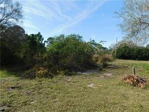 7705 105th Ave, Vero Beach, FL 32967