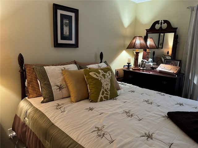 625 W Lake Jasmine Cir Unit 208, Vero Beach, FL 32962 - view of bedroom