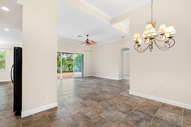 unfurnished room featuring ceiling fan and crown molding