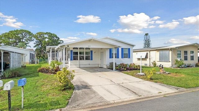 613 Royal Tern Dr, Barefoot Bay, FL 32976 - photo 2