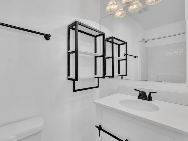 5985 Ridge Lake Cir, Vero Beach, FL 32967 - full bath featuring toilet and vanity