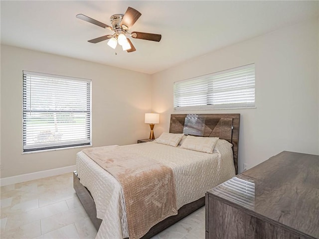 bedroom with ceiling fan