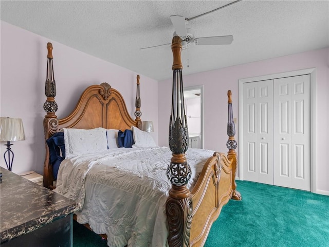 carpeted bedroom with ceiling fan, a closet, and a textured ceiling