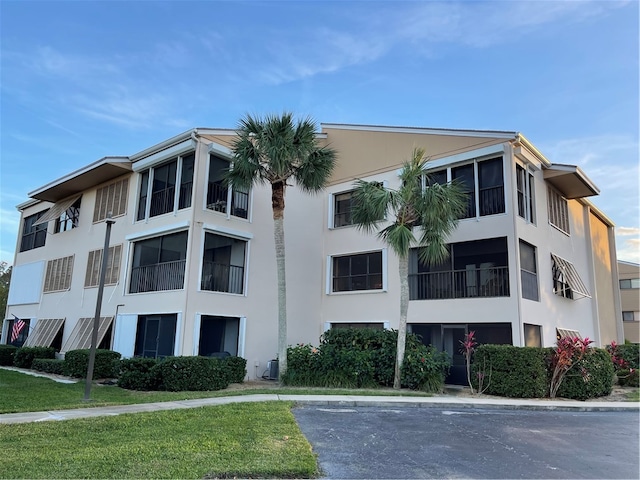 6175 S Mirror Lake Dr Unit 301, Sebastian FL, 32958, 2 bedrooms, 2 baths condo for sale