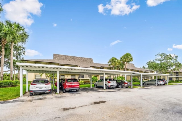 28 Plantation Dr Unit 204, Vero Beach, FL 32966 - view of covered parking lot