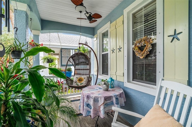 7720 15th Ln, Vero Beach, FL 32966 - sunroom featuring ceiling fan