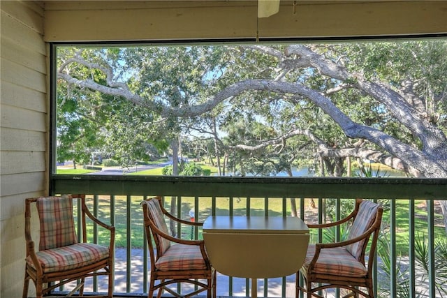5760 Marina Dr Unit 4, Sebastian, FL 32958 - view of sunroom / solarium