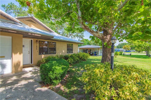 1626 4th Ct, Vero Beach, FL 32960 - view of green lawn