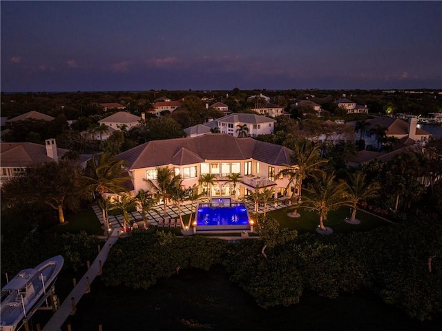 view of aerial view at dusk