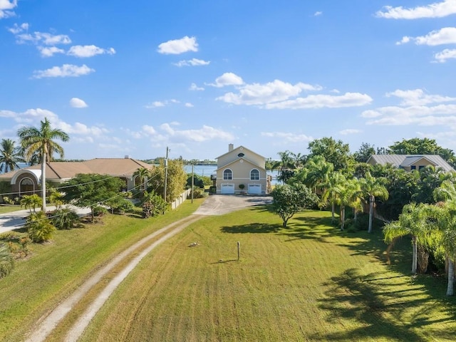 8820 44th Ave, Sebastian, FL 32958 - view of front of property with driveway and a front yard