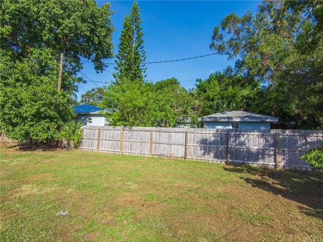 2156 18th St, Vero Beach, FL 32960 - view of yard