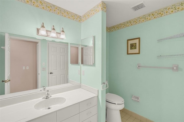 723 Timber Ridge Trl SW Unit B, Vero Beach, FL 32962 - bathroom featuring vanity and tile patterned floors