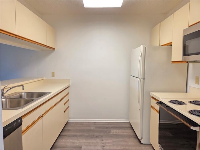 21 Plantation Dr Unit 202, Vero Beach, FL 32966 - photo 2