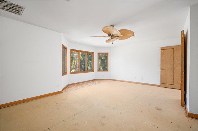 unfurnished room featuring ceiling fan