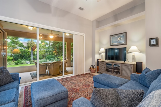 living room featuring ceiling fan