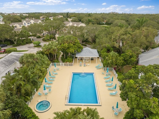 view of swimming pool