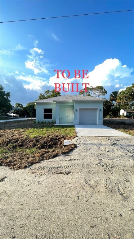 view of front facade with a garage