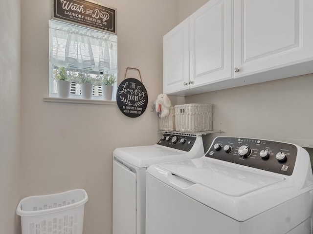 7639 15th Ln, Vero Beach, FL 32966 - washroom featuring cabinet space and independent washer and dryer