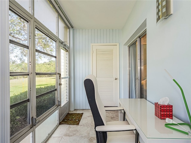 view of sunroom / solarium