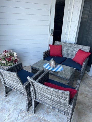 view of patio featuring an outdoor hangout area