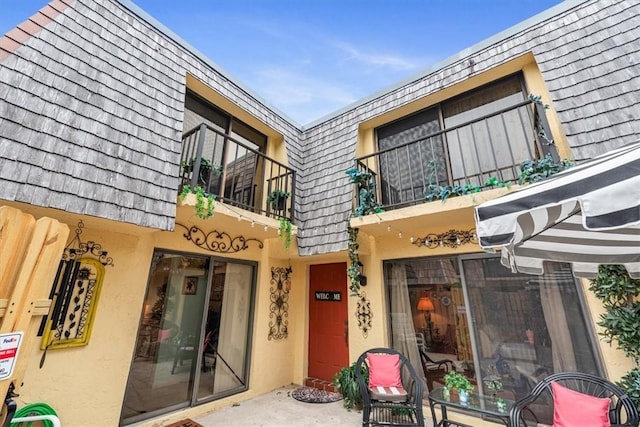 1170 6th Ave Unit 9D, Vero Beach, FL 32960 - view of building exterior