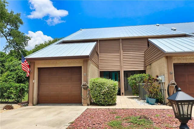 732 Cleveland St Unit B15, Sebastian, FL 32958 - photo 1
