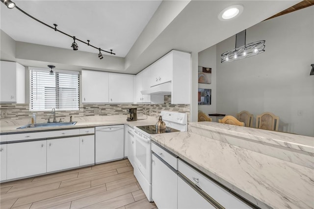 2125 Pine Creek Blvd Unit 204, Vero Beach, FL 32966 - photo 6