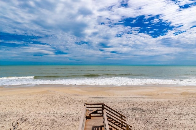 110 Mariner Beach Ln, Vero Beach, FL 32963 - water view featuring nearby beach