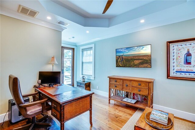 110 Mariner Beach Ln, Vero Beach, FL 32963 - office featuring baseboards, wood finished floors, and recessed lighting