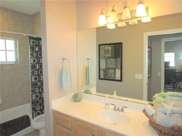 576 7th Sq Unit 202, Vero Beach, FL 32962 - photo 24