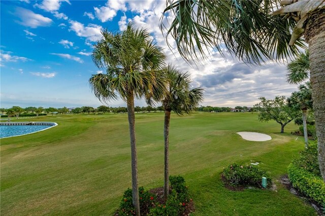 1725 Victoria Cir, Vero Beach, FL 32967 - view of home's community featuring a yard and view of golf course
