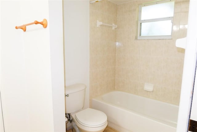 2054 14th Ave SW, Vero Beach, FL 32962 - full bathroom featuring toilet and bathtub / shower combination
