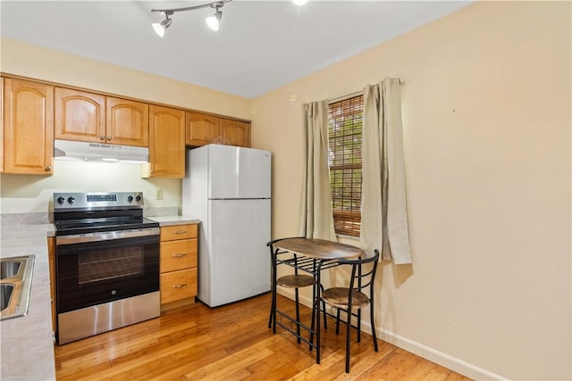 2050 Oleander Blvd Unit 2-206, Fort Pierce, FL 34950 - photo 11