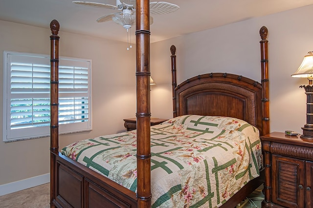 bedroom with ceiling fan