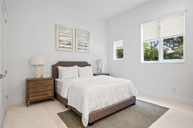 20 Strand Dr, Vero Beach, FL 32963 - bedroom featuring baseboards