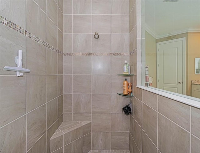 4836 Four Lakes Cir SW, Vero Beach, FL 32968 - full bath featuring a tile shower and crown molding