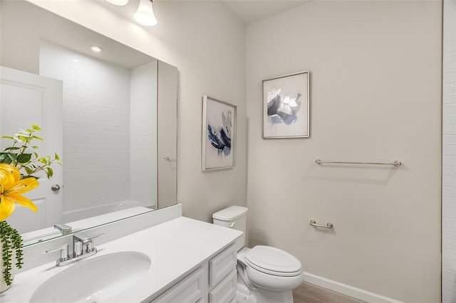 4385 Lago Cir, Vero Beach, FL 32967 - full bathroom with toilet and vanity