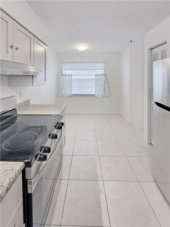 6024 Indrio Rd Unit L8, Fort Pierce, FL 34951 - photo 2